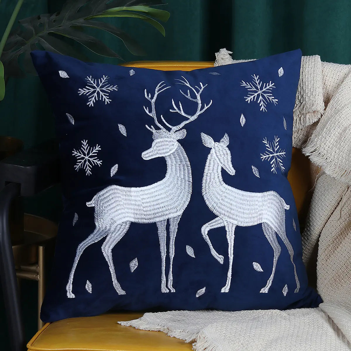 Christmas Tree Gold Foil Deer Cushion Cover 45x45 cm