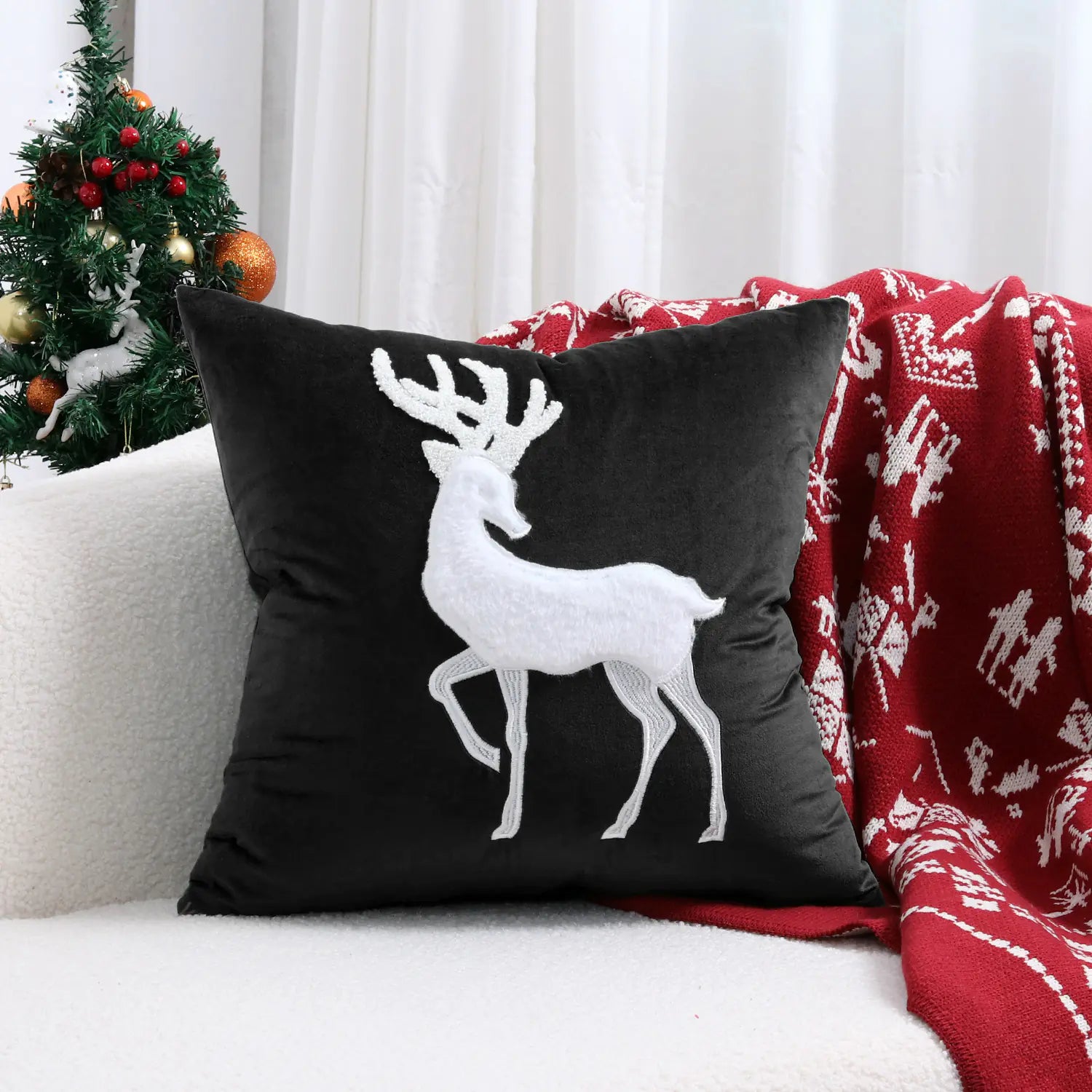 Christmas Tree Gold Foil Deer Cushion Cover 45x45 cm