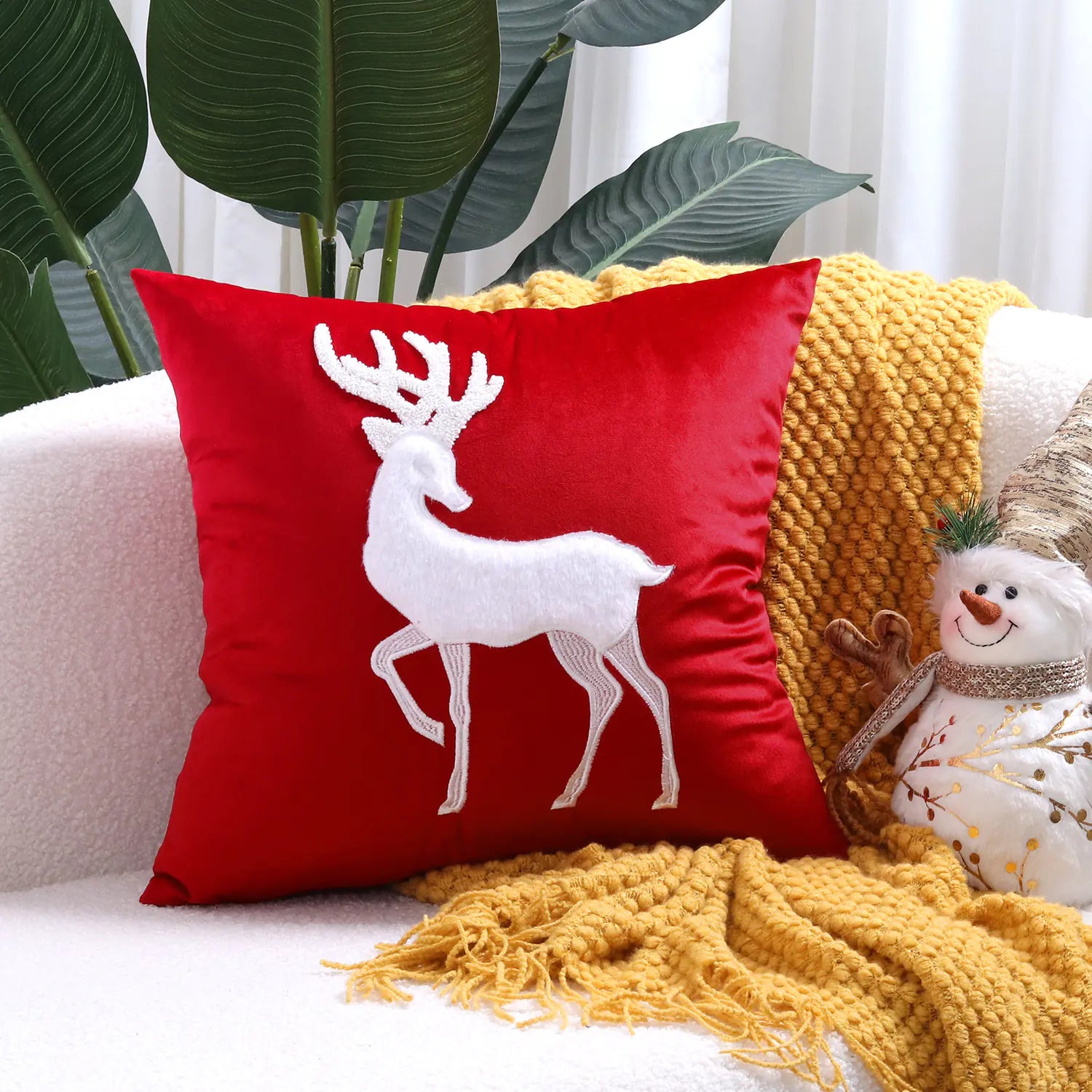 Christmas Tree Gold Foil Deer Cushion Cover 45x45 cm