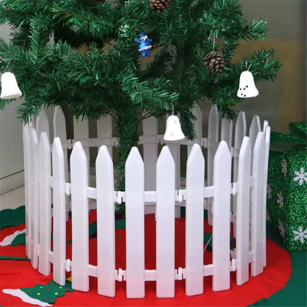White PVC Christmas Scene Fence Decoration Supplies