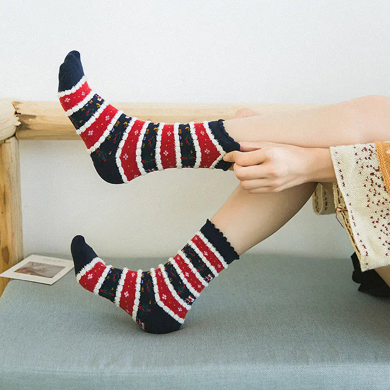 Women's Gift Boxed Christmas Socks - Cotton Trendy Style